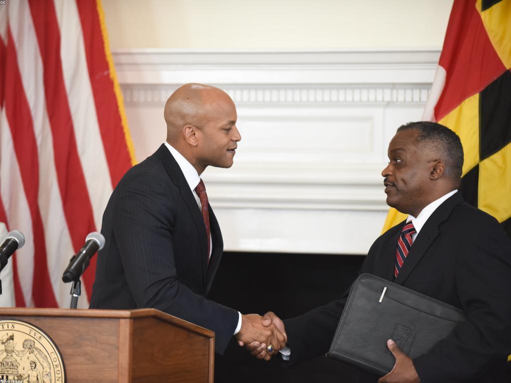 ការពិចារណាអំពីសុវត្ថិភាពនៅកន្លែងសាធារណៈ