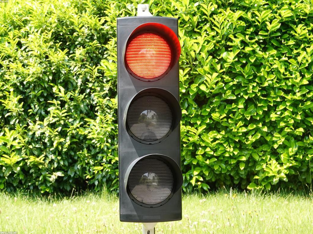 ការពិចារណាអំពីសុវត្ថិភាពក្នុងបច្ចេកវិទ្យា